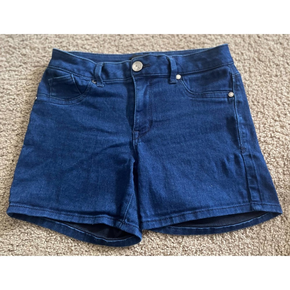 1822 Demin Women’s Midi Shorts Dark Wash Size 6